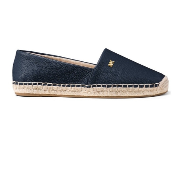 Michael Kors Kendrick Flats Admiral 7 NIB - Picture 2 of 8